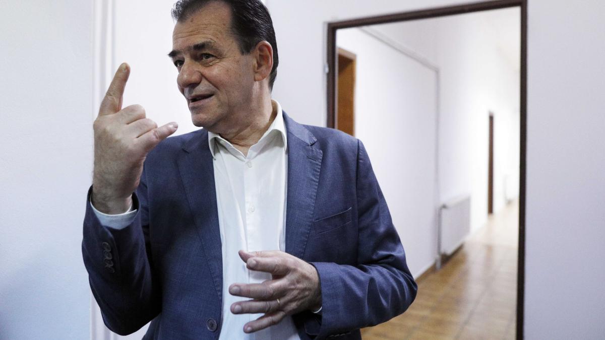 ludovic orban dat afara de la cotroceni de nicusor dan inquam photos malina norocea
