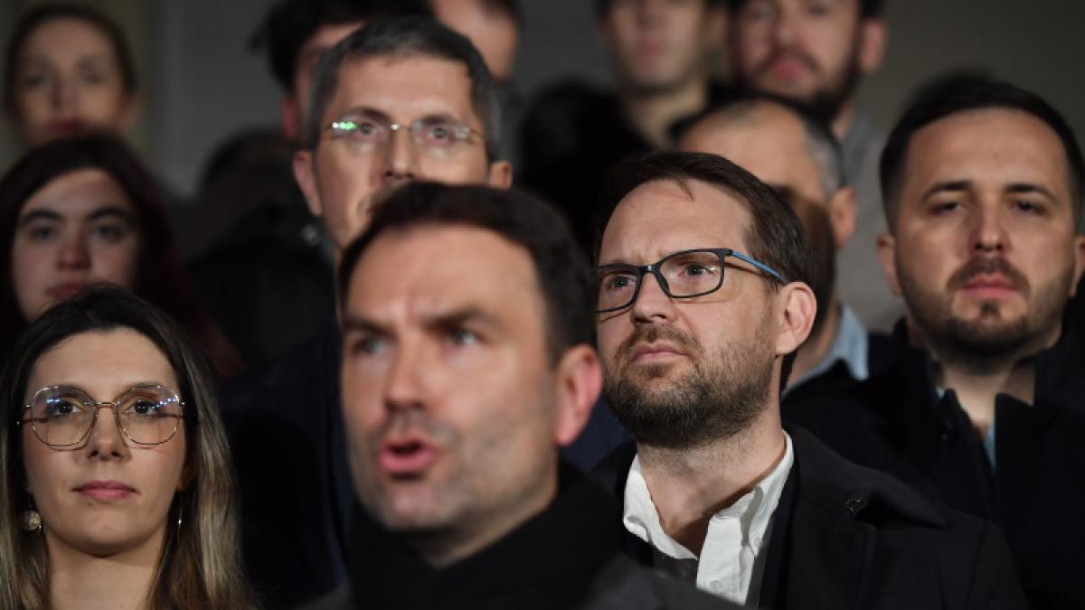 Rezultat alegeri locale, dezastru pentru Drulă. Fritz nu se teme pentru scaunul lui Poate mai bem o bere