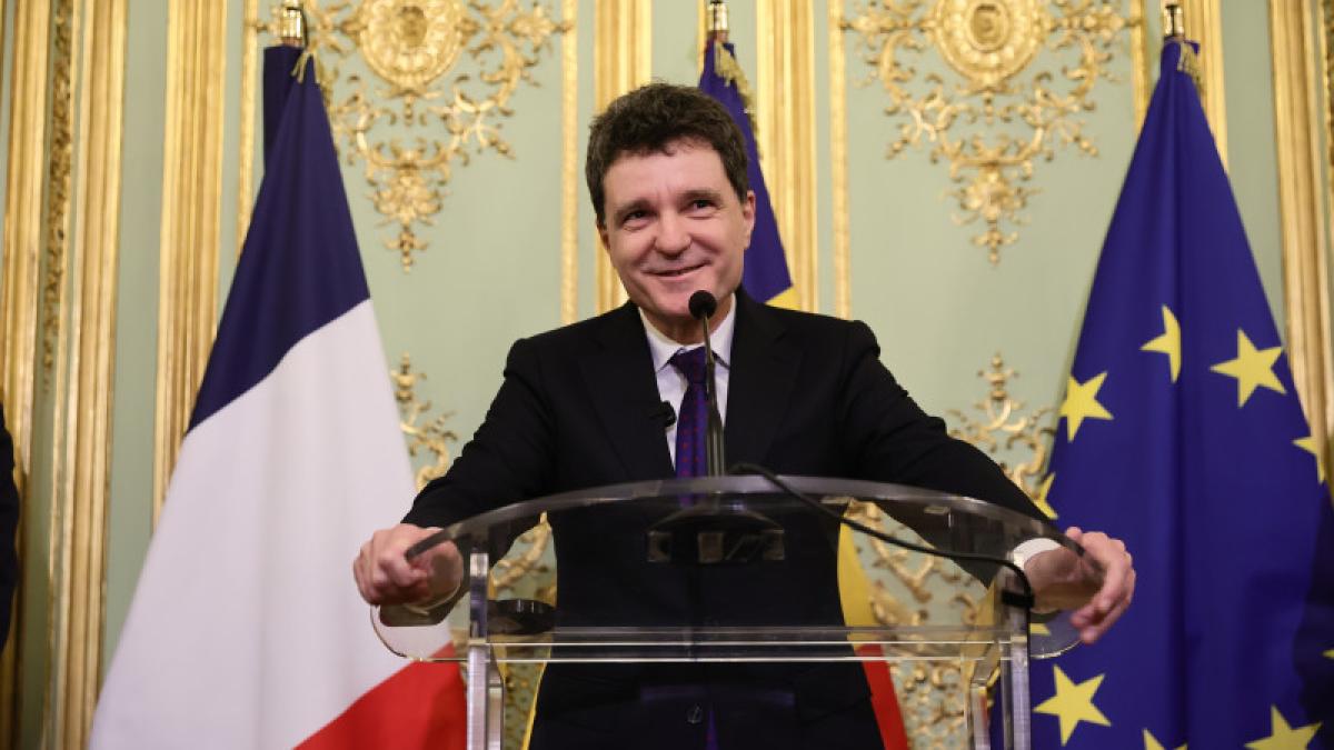 presedintele romaniei nicusor dan