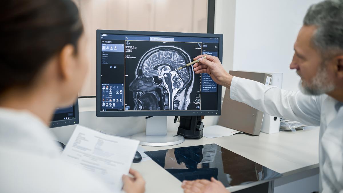 medici rezultate rmn-ct