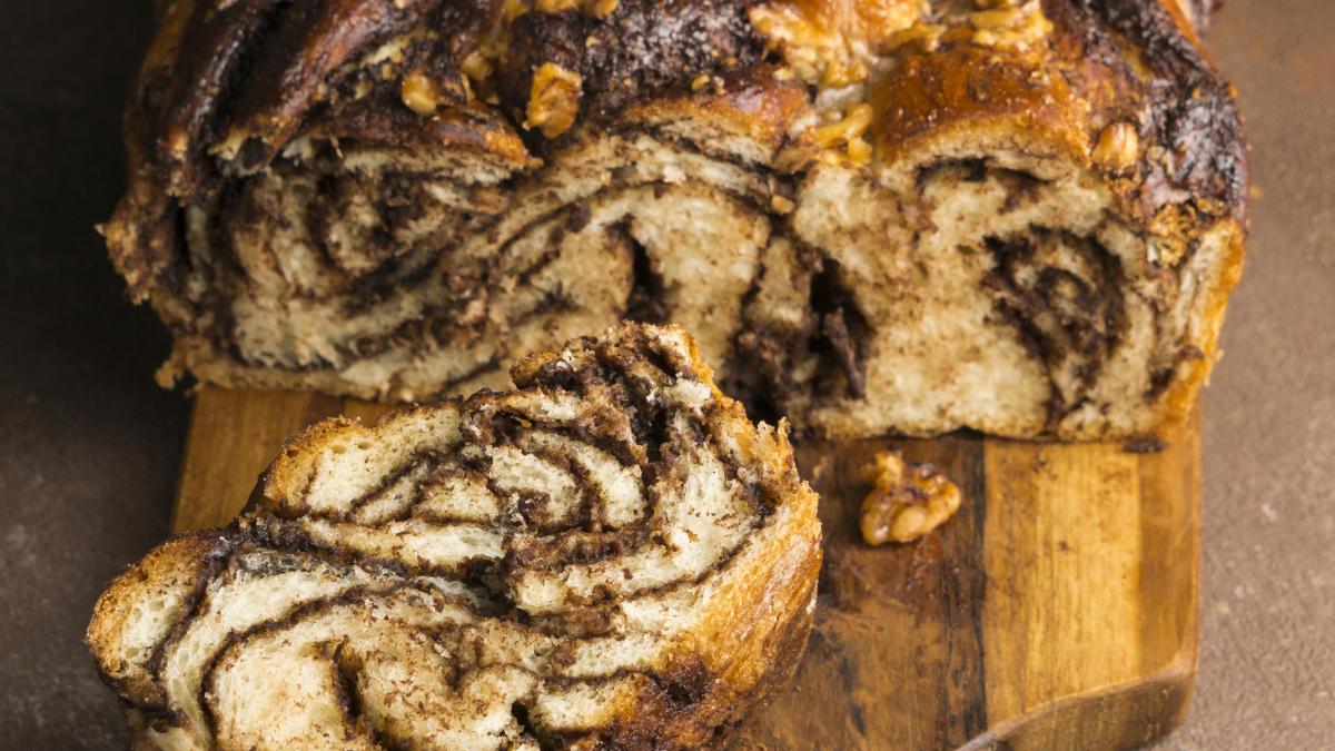 De ce iubim cozonacul și dulciurile Care este, de fapt, cea mai mare problemă a alimentației moderne Dr. Doru Negru explică totul