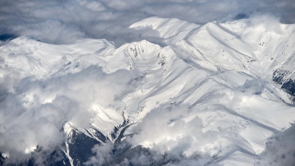 avalansa muntii fagaras salvamont