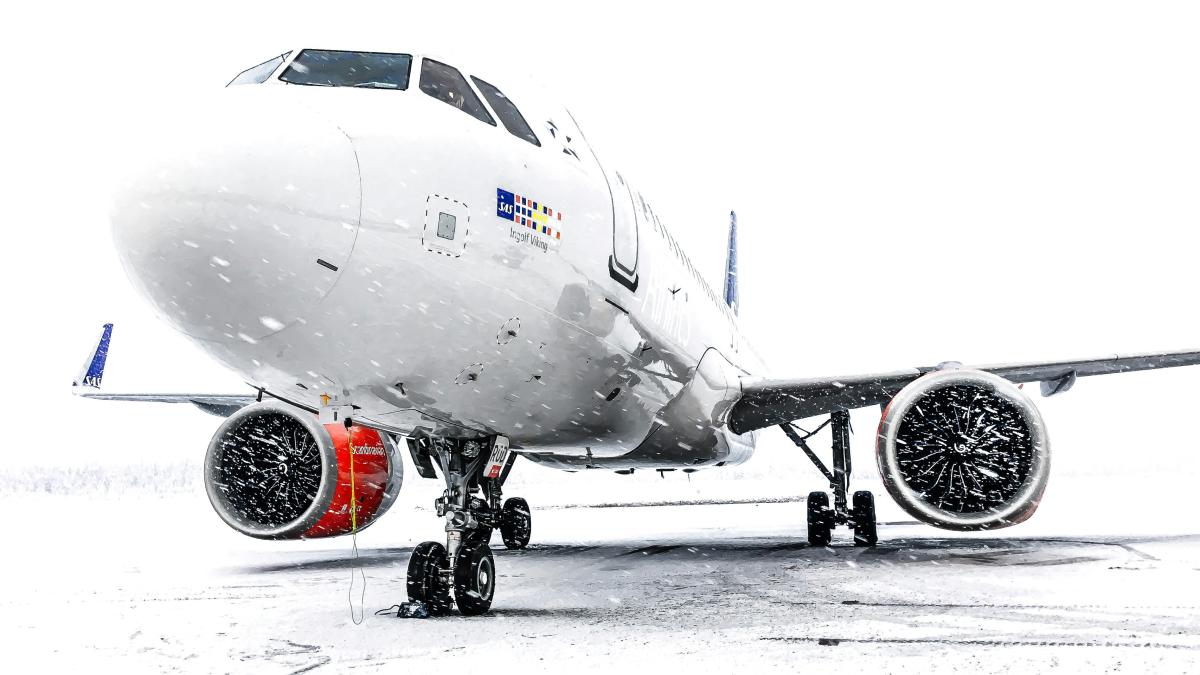 zboruri anulate din cauza zăpezii