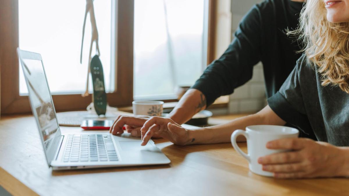 esteindicelesp500popularprintreinvestitoriiromani