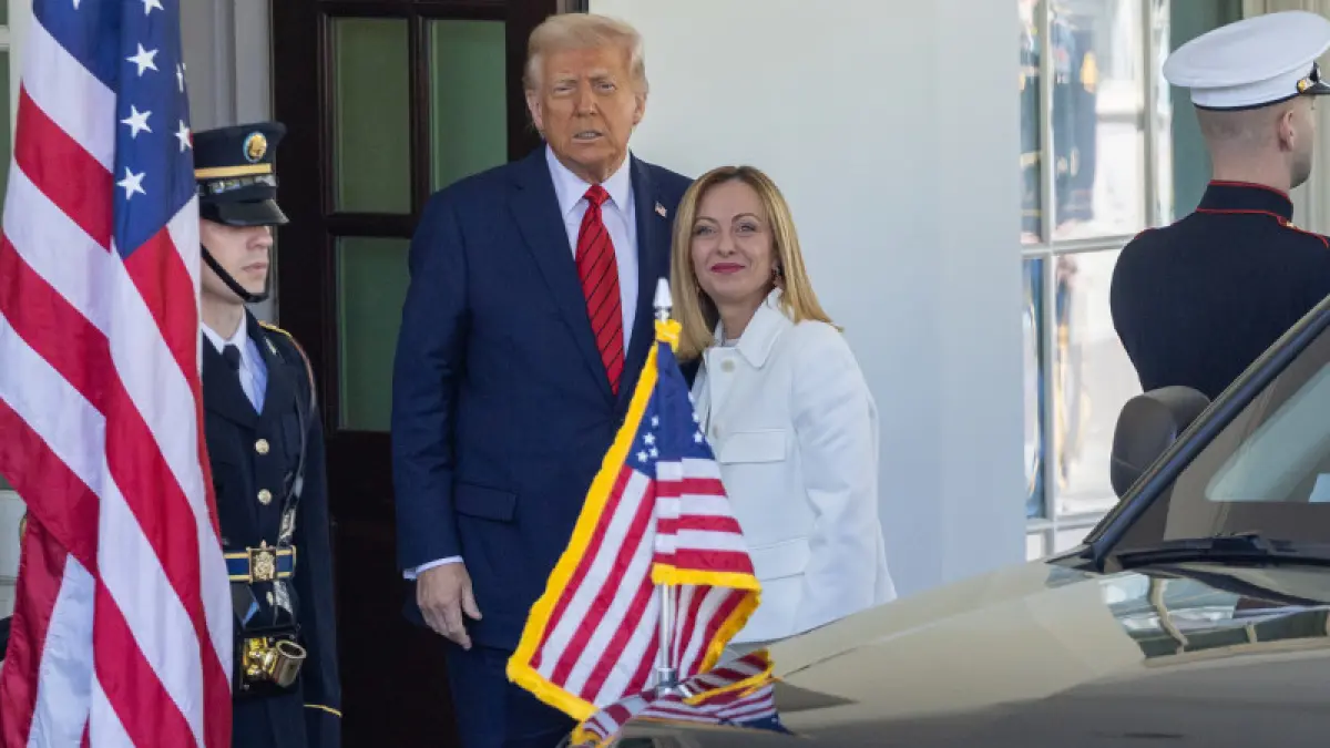 Meloni a discutat cu Trump

