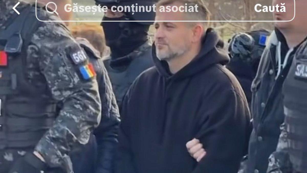 Tatăl lui Mario, escortat la înmormântare