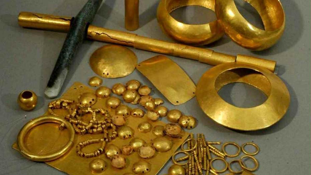 bijuterii aur arheologi descoperire bulgaria