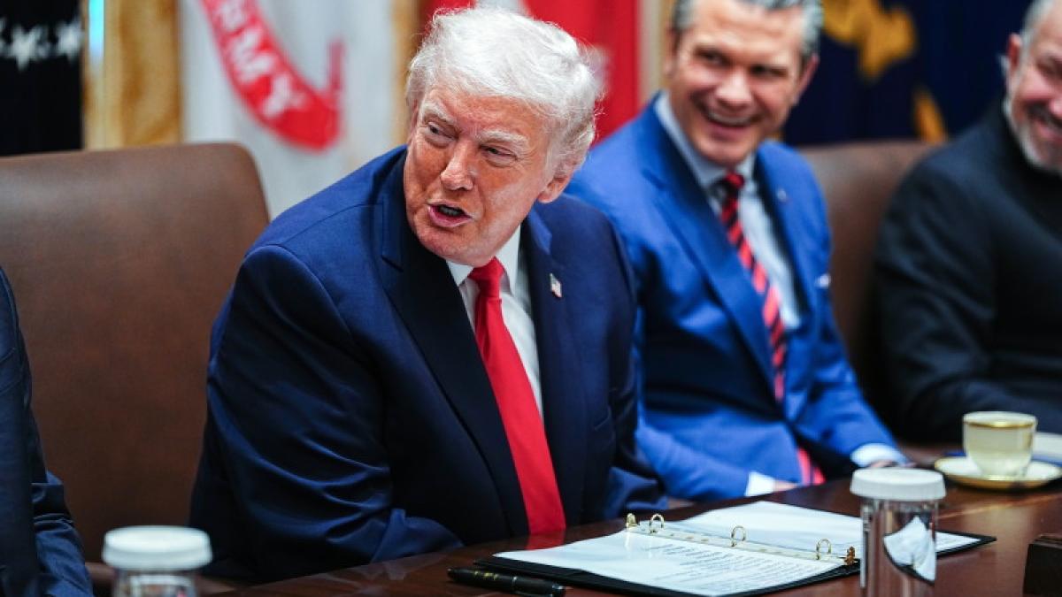 donald trump si pete hegseth