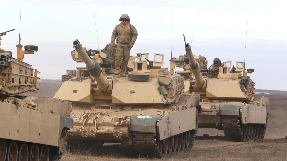 Exerciții româno-americane în poligonul Smârdan