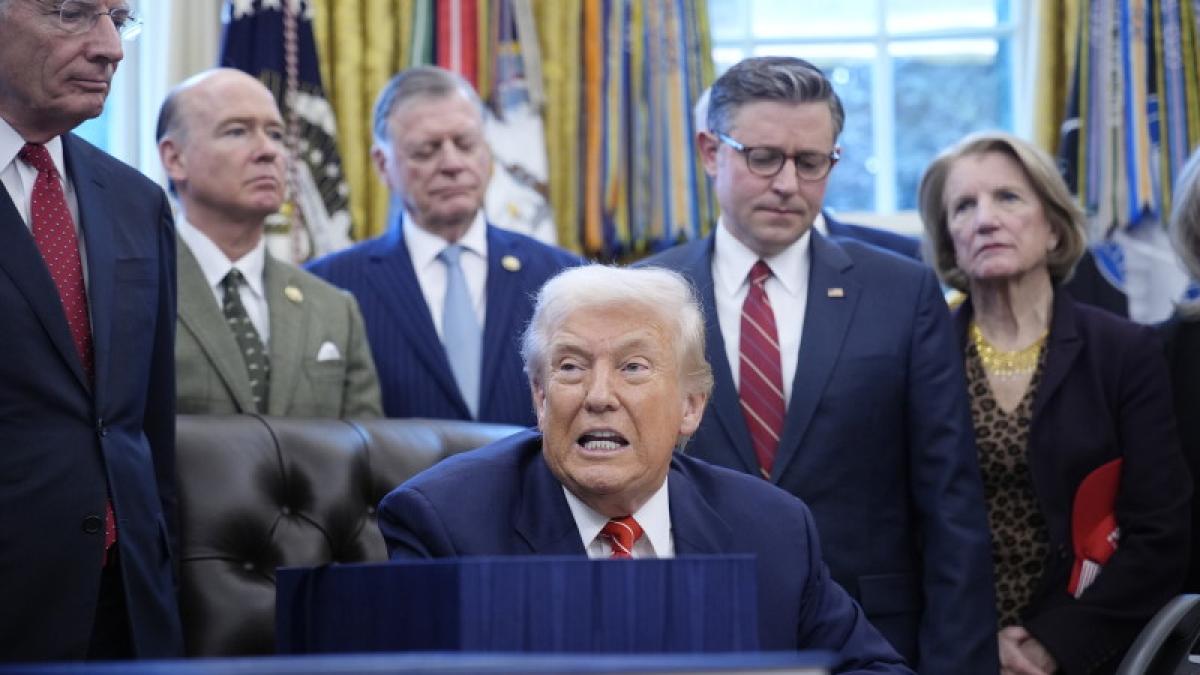 donald trump casa alba sua