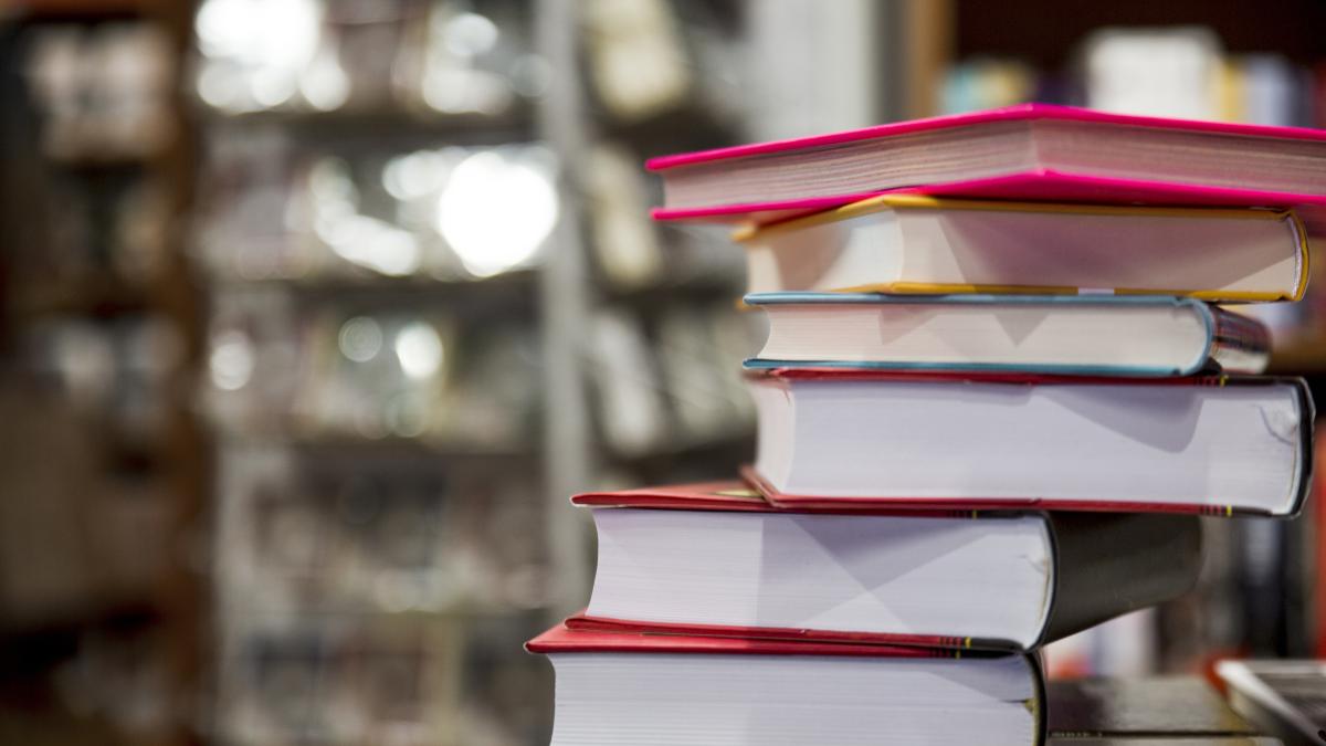 carti-scoala_90482400