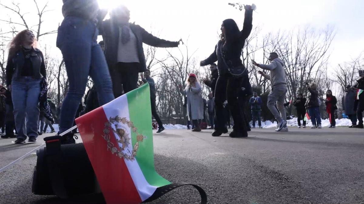 iranieni sarbatoresc in bucuresti