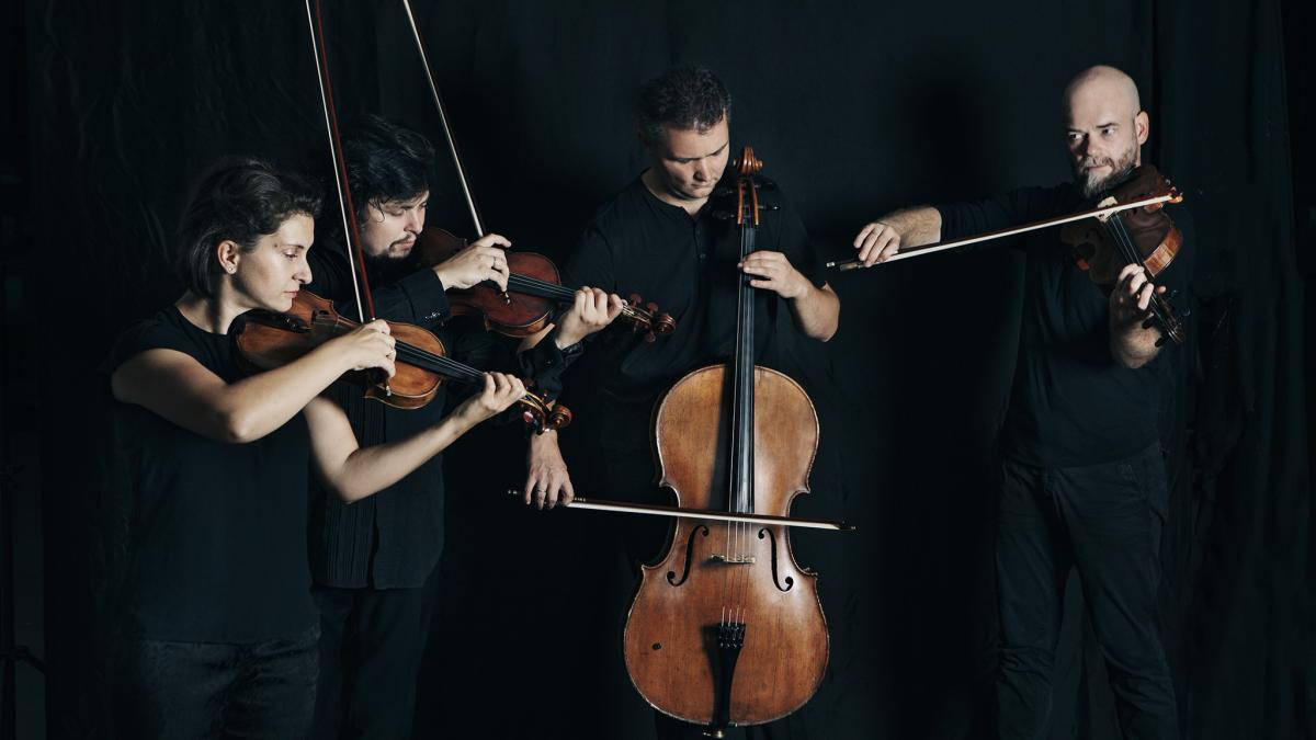 Cvartetul Arcadia:Ana Török (vioară), Răsvan Dumitru (vioară), Traian Boală (violă) și Zsolt Török (violoncel)