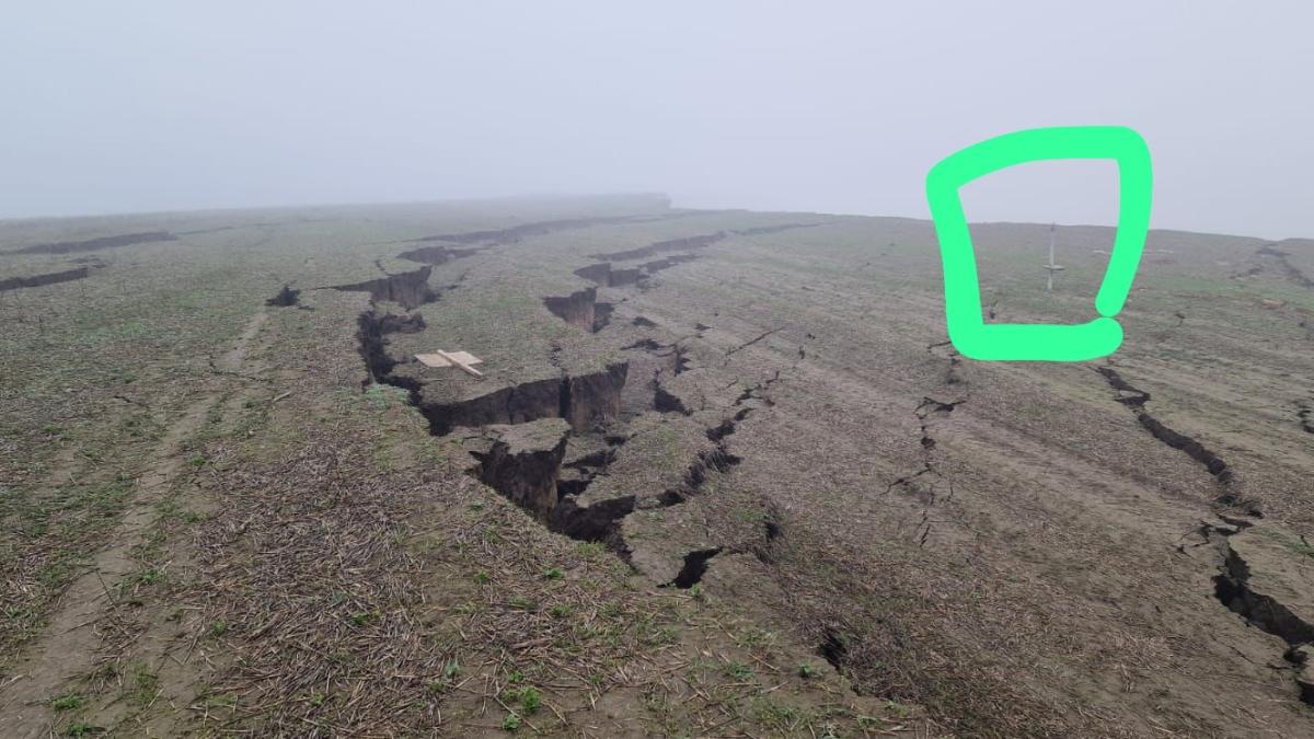 Aici a fost montat senzorul de vibrații pentru proiectul eolian