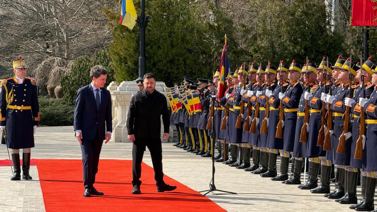 imagine cu volodimir zelenski si Nicusor Dan la Palatul Cotroceni1