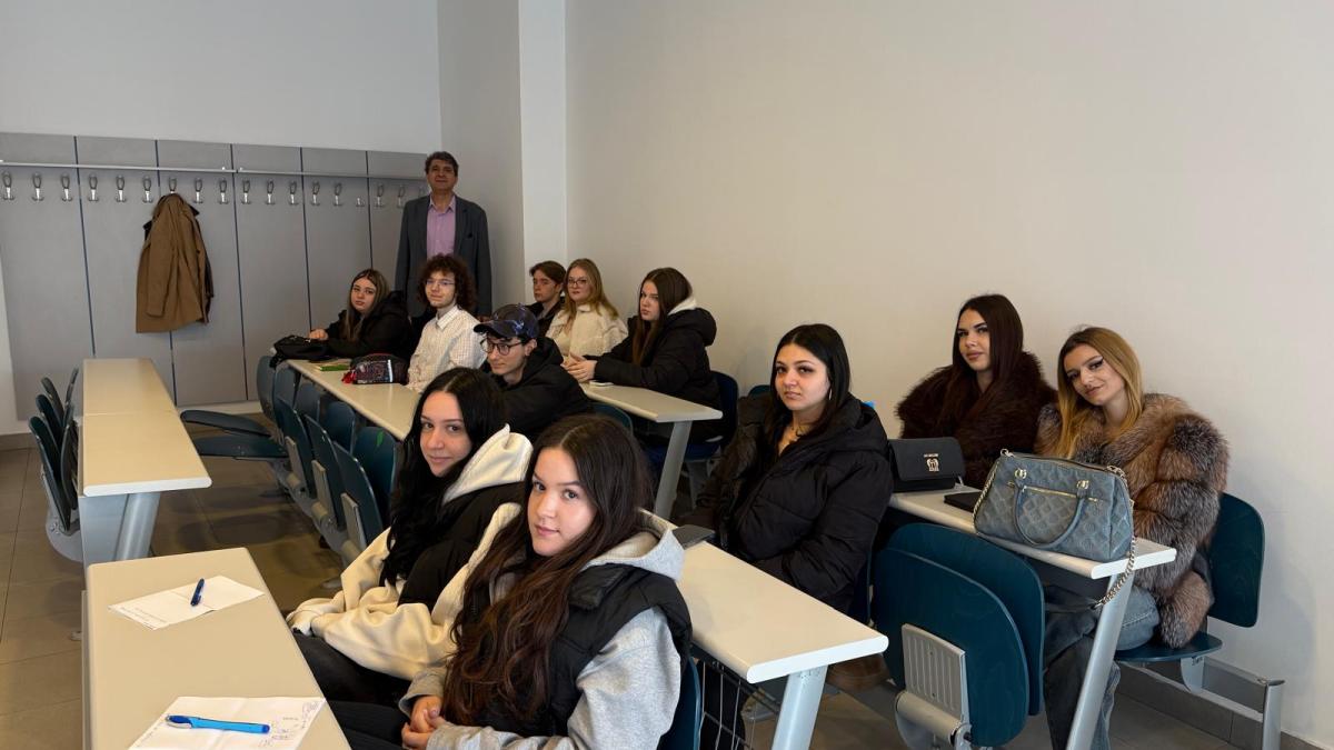 Comunicarea care face diferența. Studenții Titu Maiorescu învață cum să se exprime eficient