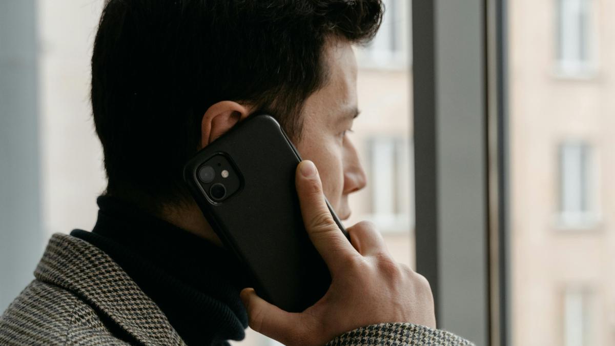 apel telefonic frauda inselaciune