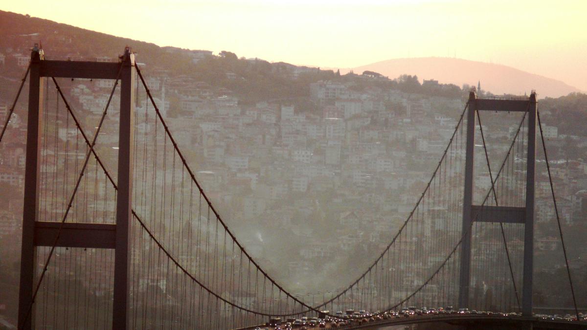 istanbul pod peste bosfor