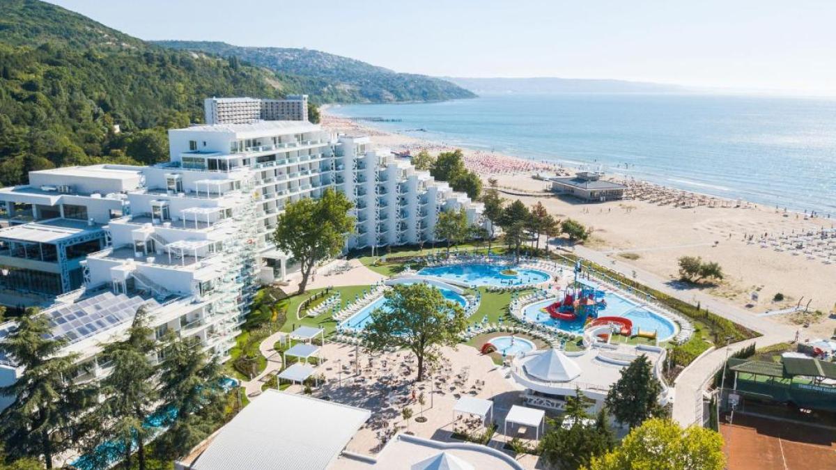 WhatsApp Image 2026-04-17 at 14.24.39 (1)