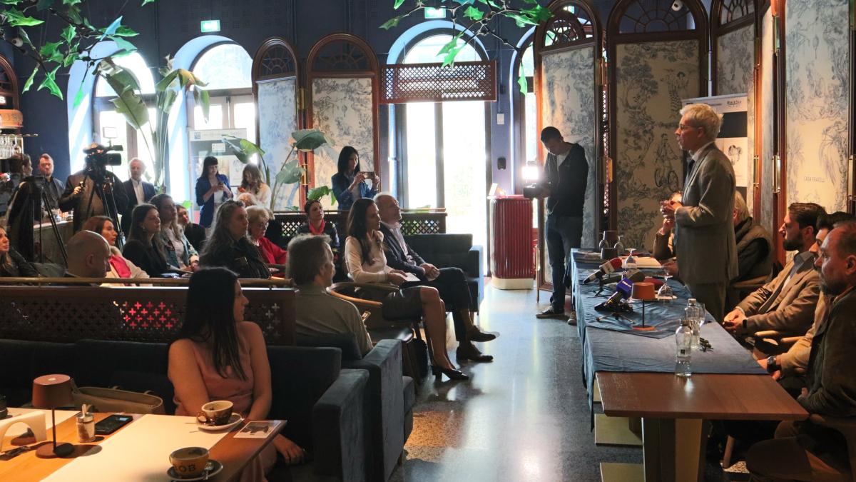 john-florescu-turneu-educatie-istorica