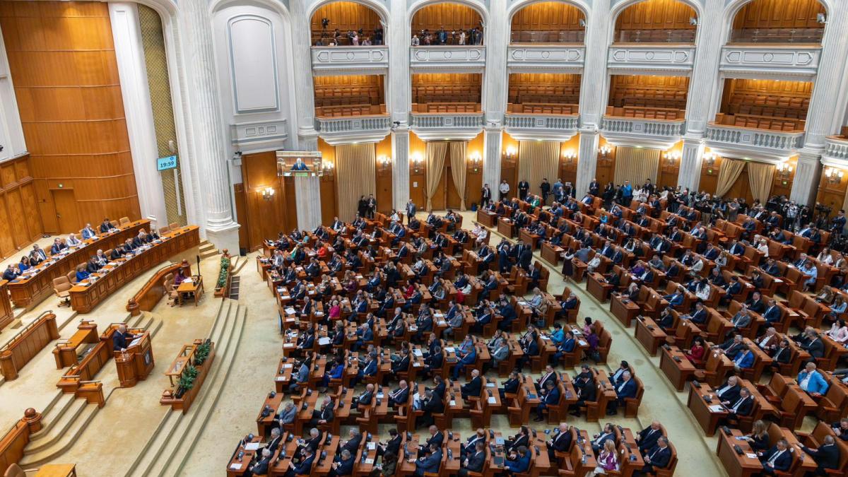parlament-camera-deputatilor-ilustrativ-gov