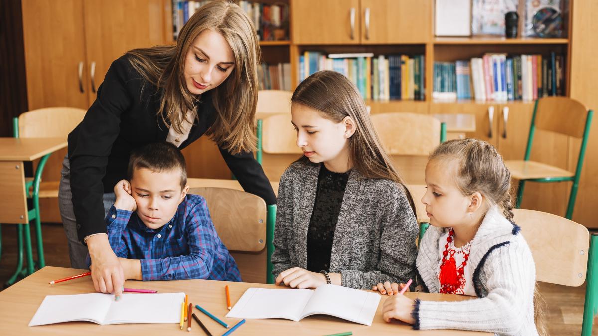 Geniu înnăscut sau muncă susținută Prof. dr. Fedorca vorbește despre rolul crucial al profesorului în descoperirea talentelor ascunse  VIDEO