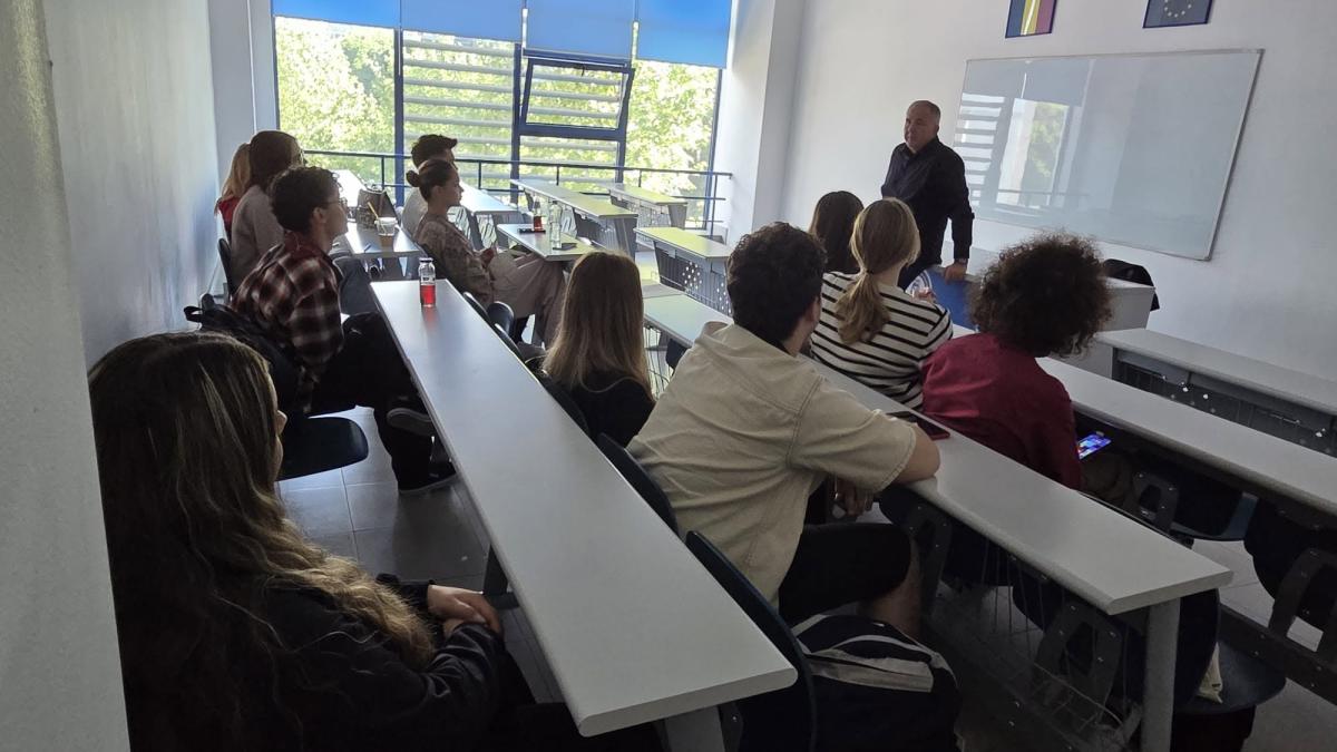 Titi Aur, față în față cu studenții UTM: Cum construiești un business de succes de la zero