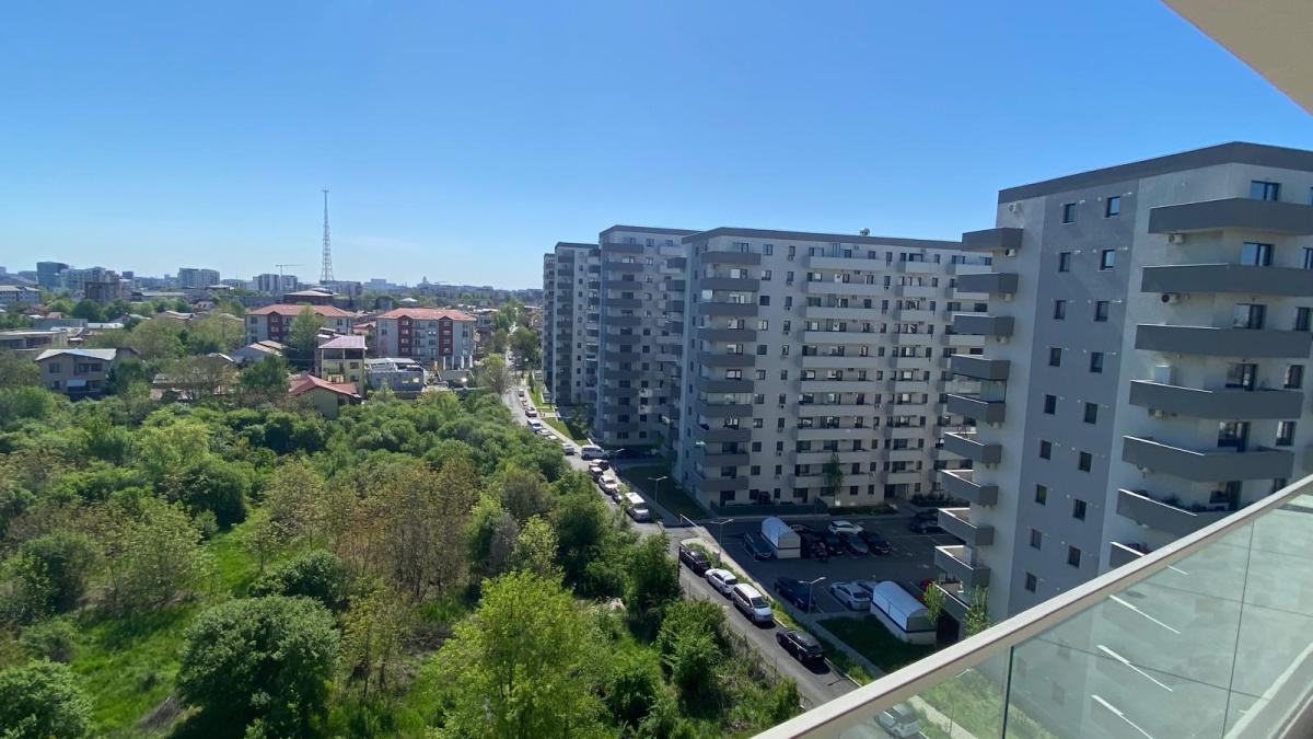 bloc / view din București