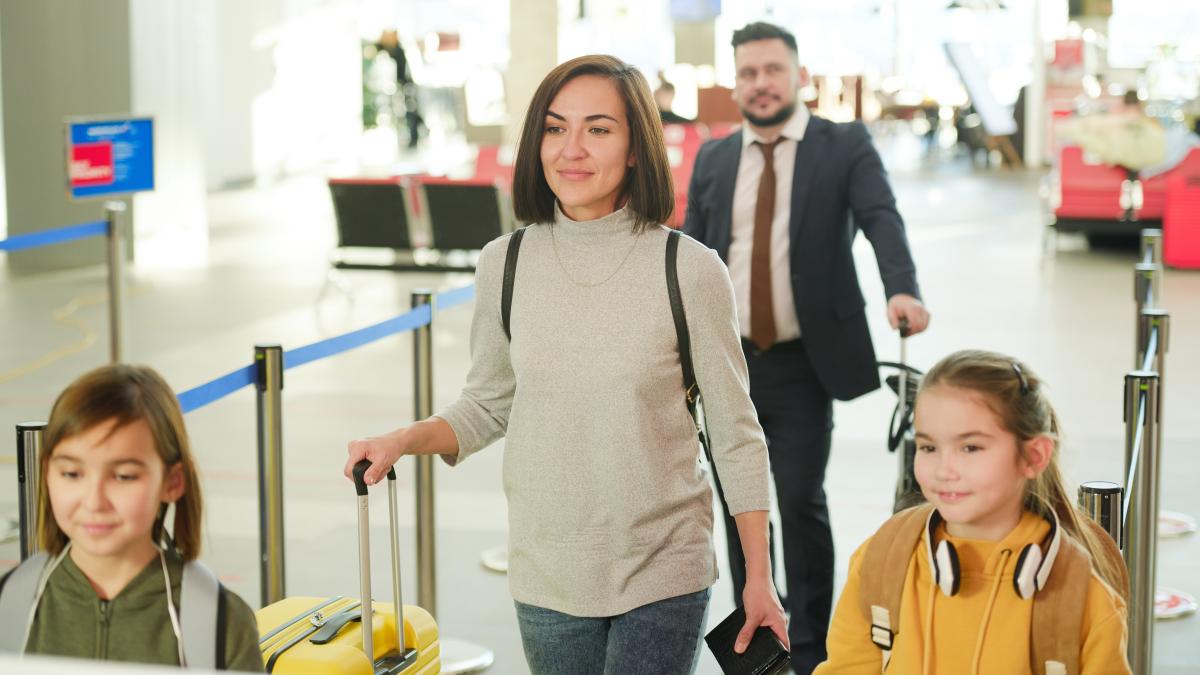 Greșelile care îți cresc prețul vacanței chiar din faza de planificare. O expertă în turism atrage atenția asupra celor mai frecvente capcane