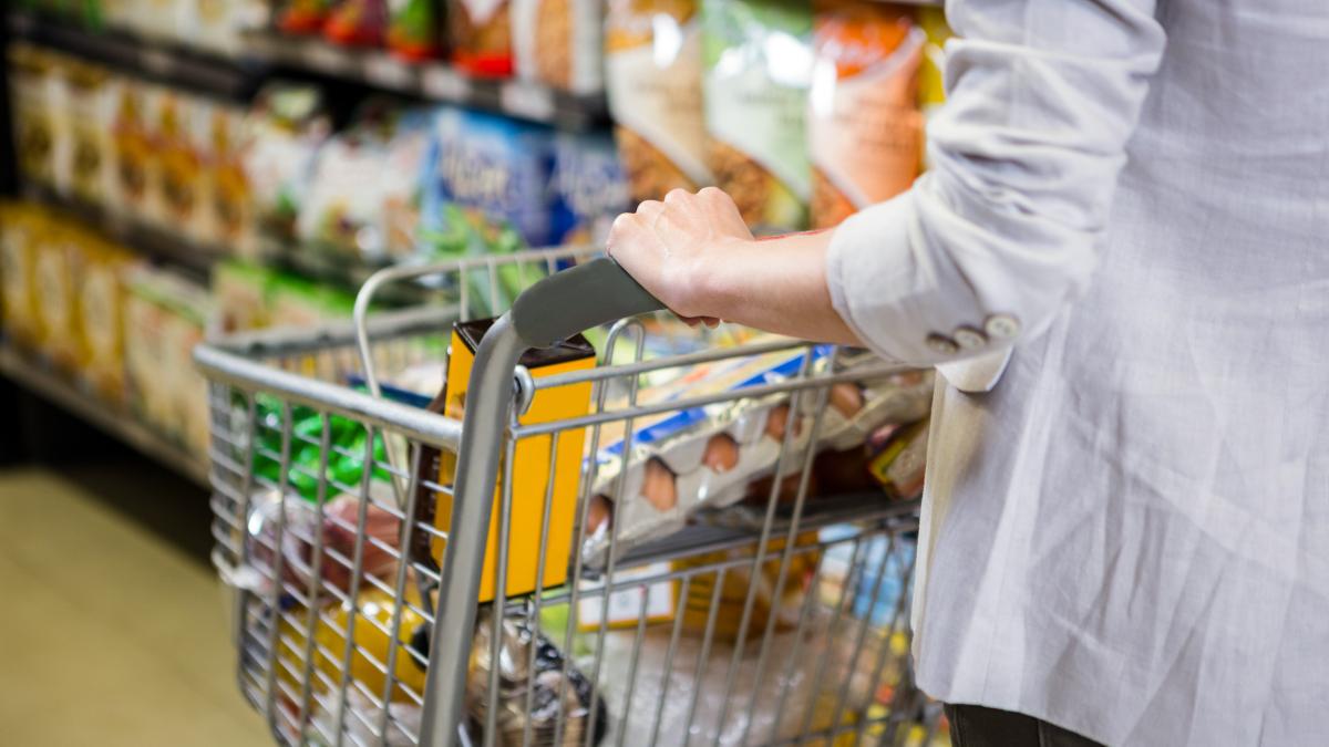 Prețurile explodează în România Inflația depășește de aproape trei ori media europeană. Ultimele date de la INS