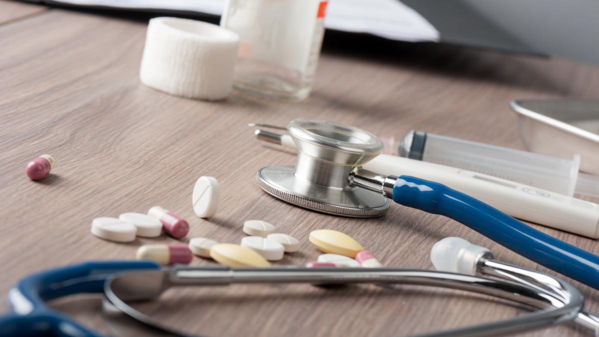 România, ultima în UE la accesul la medicamente noi. Pacienții așteaptă peste 3 ani pentru tratamente inovatoare
