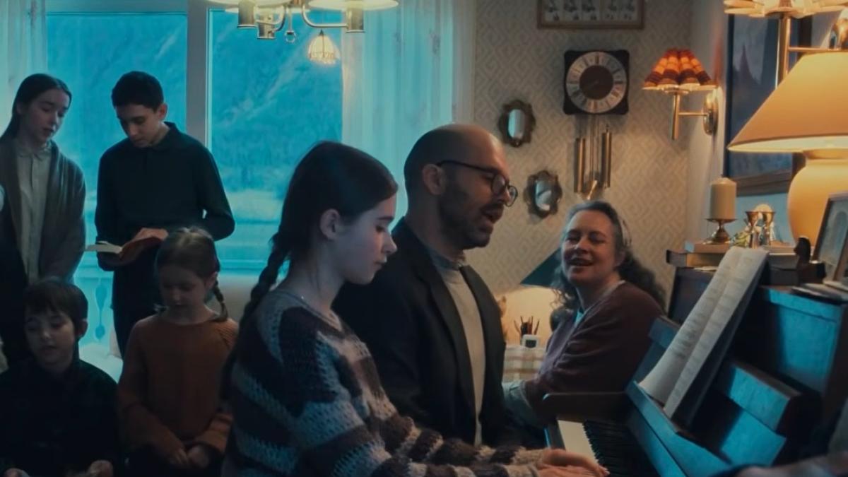 „Fjord”, succes major la Cannes. Filmul lui Cristian Mungiu obține patru premii înainte de gala principală
