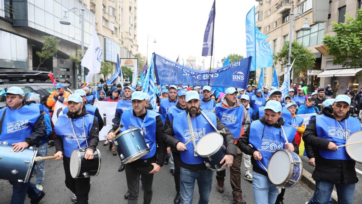 protest ambulanta bucuresti capitala legea salarizarii
