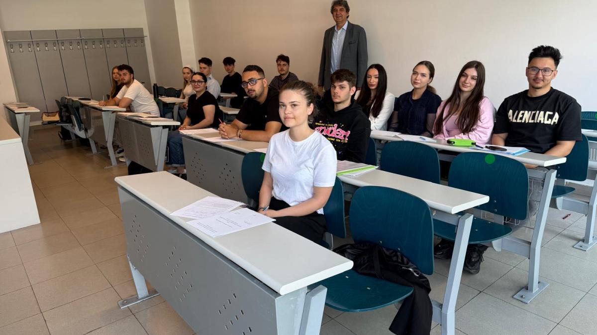 Cum construim relații mai bune prin comunicare? Discuție aplicată cu Sorin Ivan