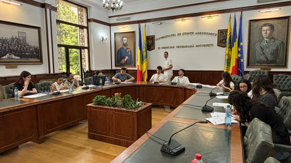 Comunicarea începe cu tine. Gabriel Nuță-Stoica, întâlnire cu studenții Universității Titu Maiorescu