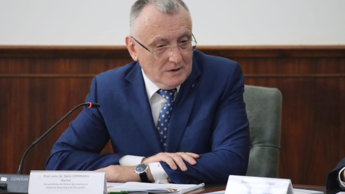 noua paradigma in educatie datorita inteligentei artificiale sorin cimpeanu usamv bucuresti explica viitorul invatamantului video