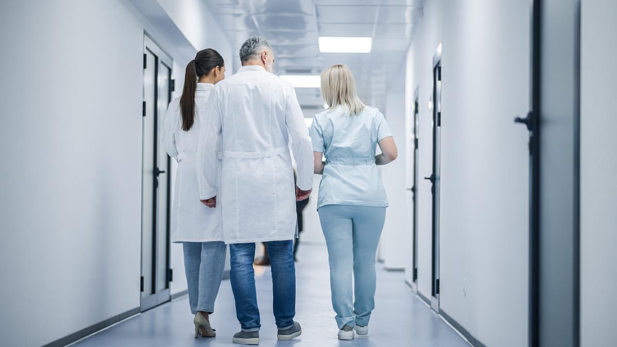 ministerul sanatatii cere salarii mai mari pentru medici si asistenti propuneri pentru noua lege a salarizarii
