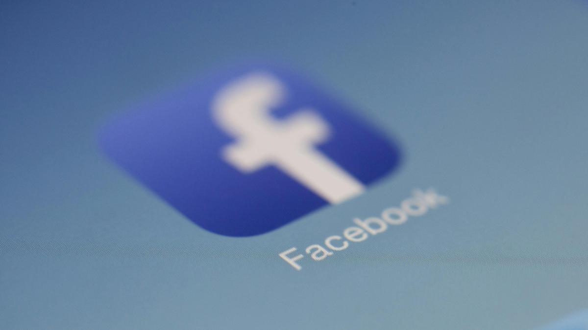 facebook a picat varianta de desktop a aplicatiei nu functioneaza