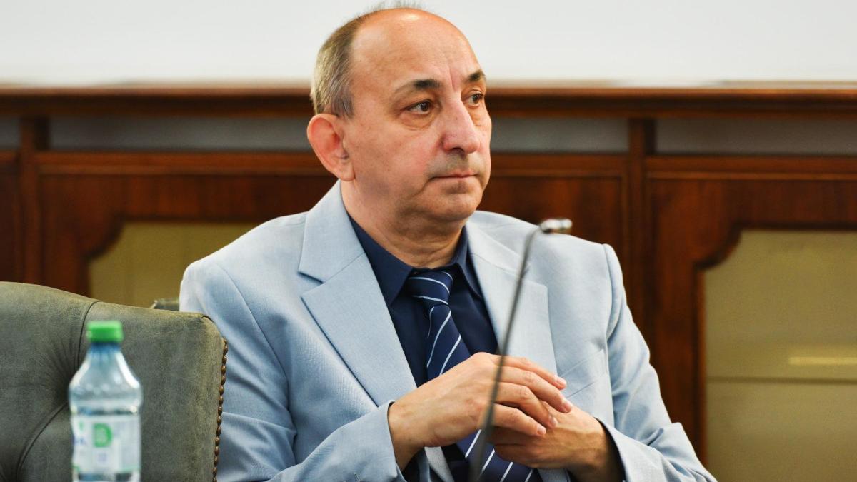 universitatea din bucuresti masuri ca inteligenta artificiala sa nu mai fie folosita in tezele de doctorat anuntul prof univ dr virgil baran