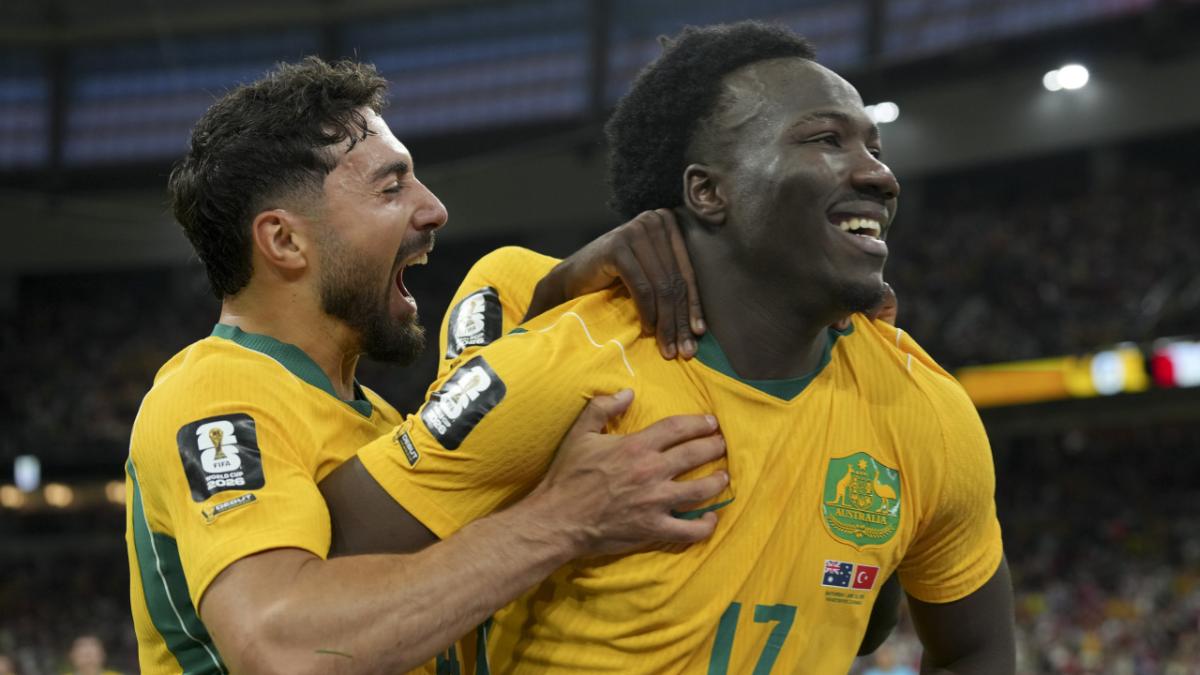 strategia australiei din spatele victoriei cu turcia explicata de selectionerul tony popovic