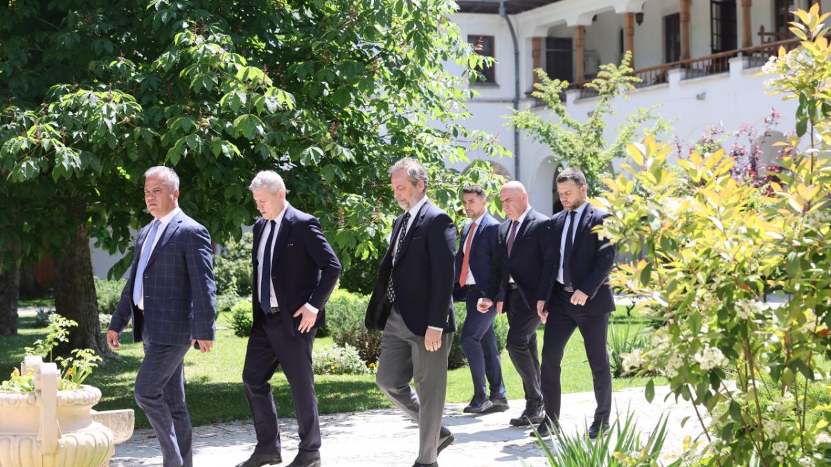 borza ridica miza inaintea bpn ora 17 momentul adevarului pentru liberali