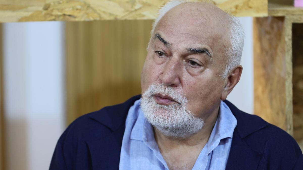 Varujan Vosganian