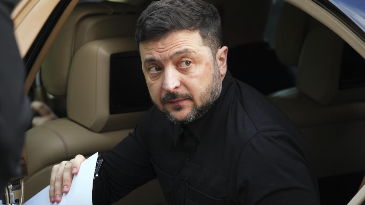 volodimir zelenski in masina