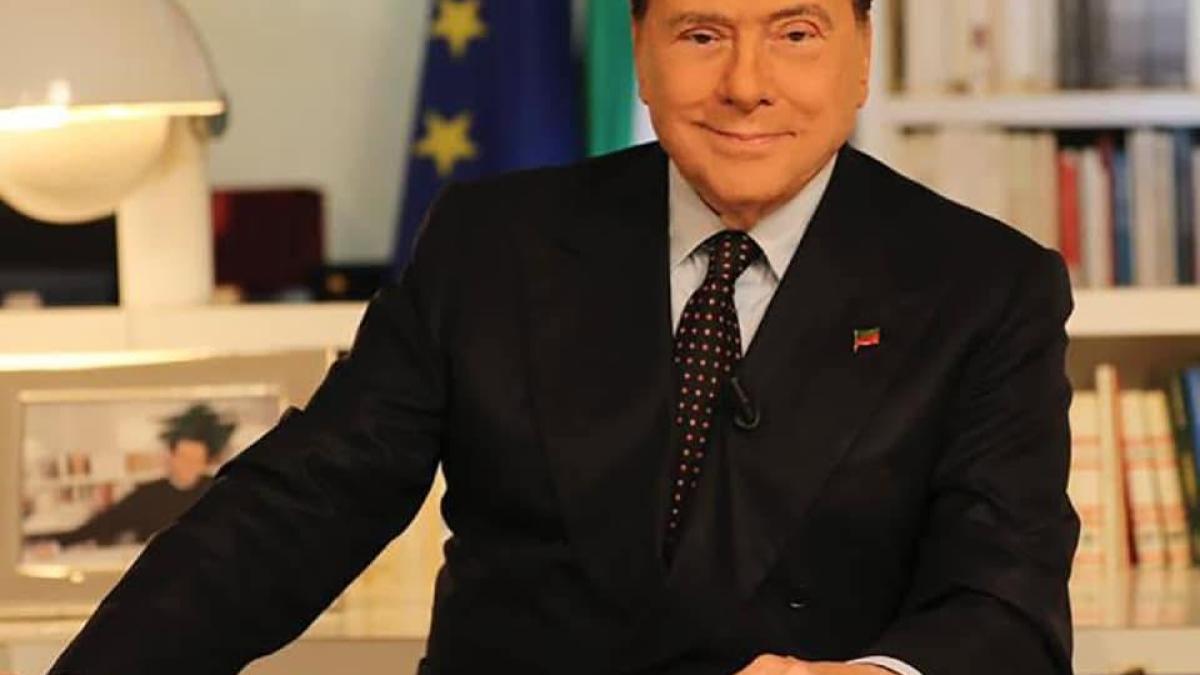 vila lui berlusconi celebra pentru petrecerile cu politicieni si miliardari vanduta cu 350 milioane e unui seic din qatar