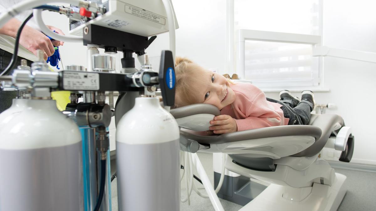 copii fata fetita medic spital afectiune
