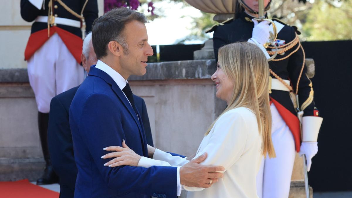 Trump a „reîncălzit”, din greșeală, relația Meloni-Macron. Franța și Italia își consolidează cooperarea
