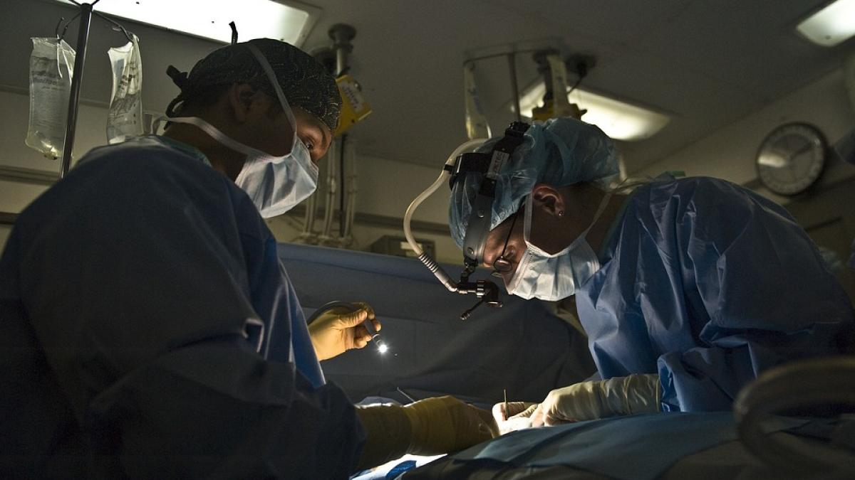 transplant-spania-robot_40525900