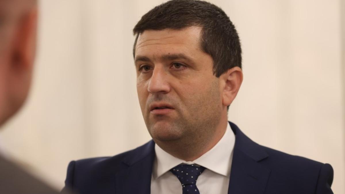 Radu Miruță