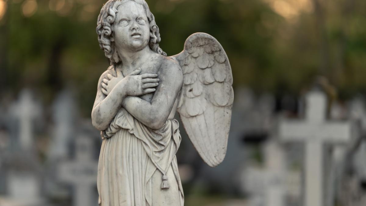 cimitir cruce morti copii accident rutier