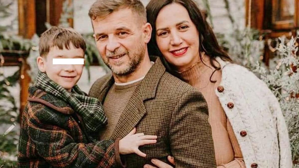 Soția lui Alexandru Hora a murit în somn. Fostul concurent MasterChef, despre cauza tragediei Copilul de 7 ani m-a sunat să-mi spună că mama nu respiră